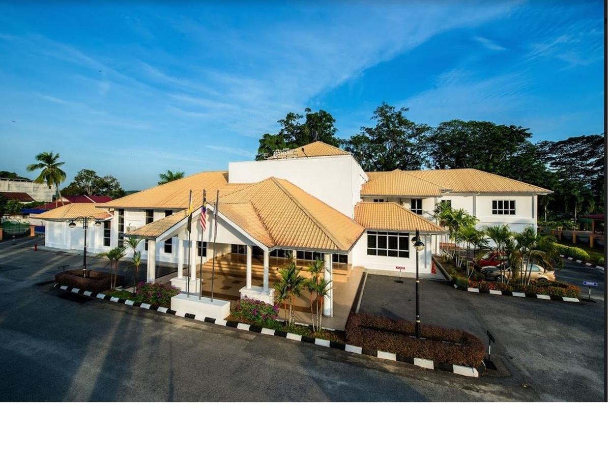 ホテルLanai Casuarina Cempaka Sari Parit エクステリア 写真